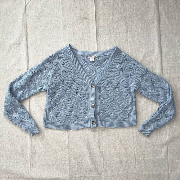Sincerely Jules | Blue Wavy Knit Cropped Cardigan | Large - Picture 1 of 8